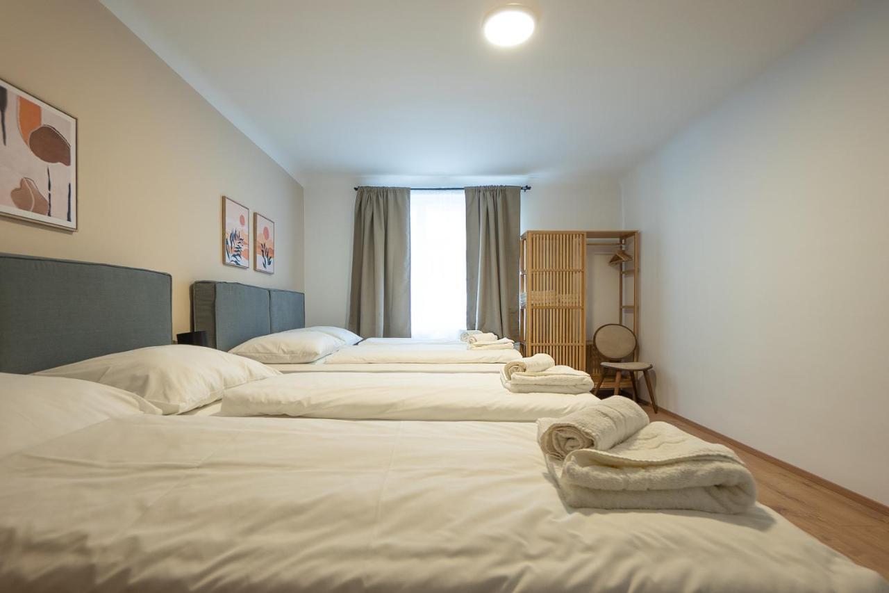 A 2-Bedroom Apartment With A King-Size Bed And A Balcony Is Located Just A 15-Minute Walk From Stephansplatz. Viena Exterior foto